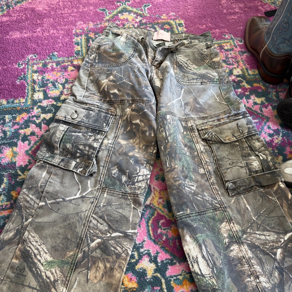 Revice camo pants